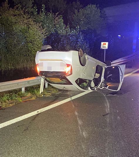 Birrfeld Ag A Auto Mehrfach Berschlagen Lenkerin Verletzt