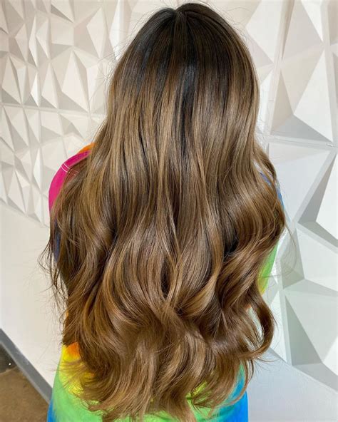 A Rich Caramel Balayage Over Black Hair That S A Gorgeous Idea That