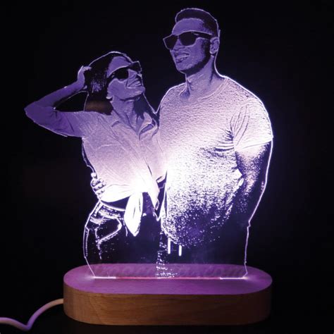 Lampada Con Taglio E Incisione Personalizzata Con Foto Luce Led