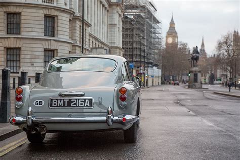 Aston Martin Will Recreate the DB5 from Goldfinger, Complete with Gadgets