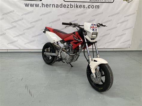 La Honda Xr Motard Hernandez Bikes