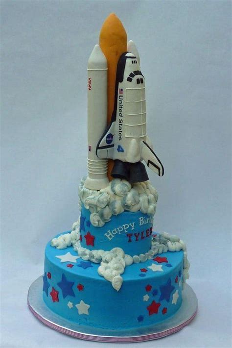 36 Space Cakes That Are Out Of This World Rocket Cake Cake Kids Cake