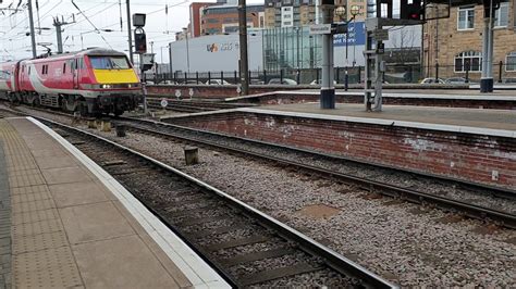 91129 Class 91 Passing Through Newcastle Youtube