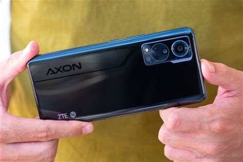 ZTE Axon 30 5G pictures, official photos