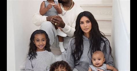 Kim Kardashian En Famille Avec Kanye West Et Leurs Enfants North Saint