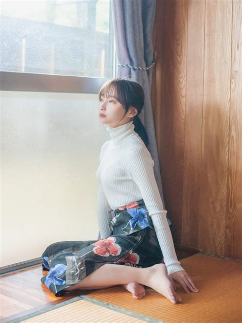 6ページ目 日向坂46影山優佳1st写真集より水着カット初解禁「間違いなく新しい“影山優佳”」｜bubka Web（ブブカ ウェブ）