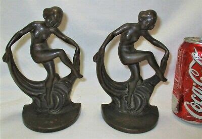 Figurines Art Deco Nude Lady