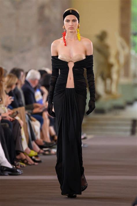 Maison Schiaparelli Haute Couture Fall Winter 2023 24 Artofit