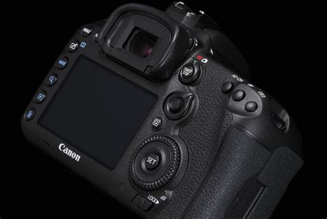 Canon EOS 6D Mark II vs EOS 7D Mark II: Specs compared | Digital Camera ...