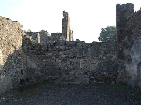 VIII 5 3 Pompeii December 2007 East Wall According To Eschebach At