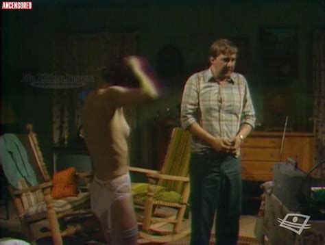 Naked Julie Vincent In L Amour Avec Un Grand A