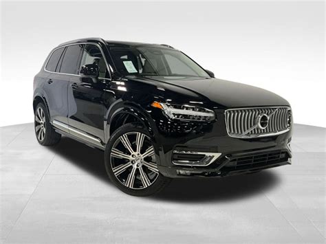 New 2024 Volvo Xc90 B6 Plus Bright Theme 6 Seater 4d Sport Utility In