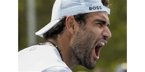 Tennis Atp Matteo Berrettini De Retour De Blessure S Impose