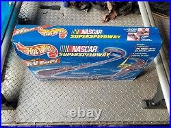 Car Track Set NEW UNOPENED Hot Wheels NASCAR Superspeedway Motorized X V Racers Set 1990s