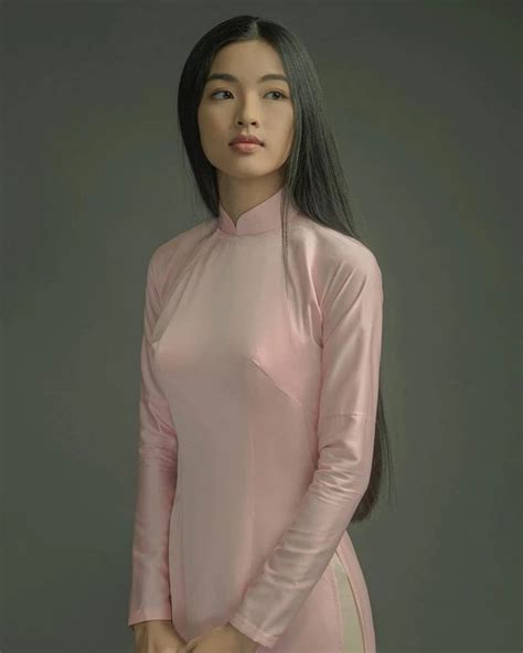 Rộ tin rapper Andree có bạn gái mới Hot girl Lan Thy phim Em và Trịnh