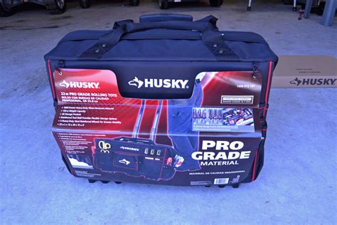 Husky Gp N Pro Grade Rolling Tote B Fi R K