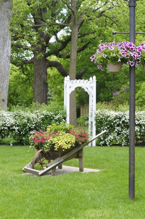 27 Wheelbarrow Planter Ideas Garden Outline