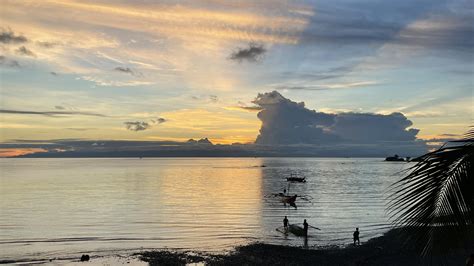 Davao Oriental, Philippines. : r/sunset