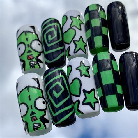 Invader Zim Press Ons Gir Nails Y K Nails Cute Press On Nails Invader