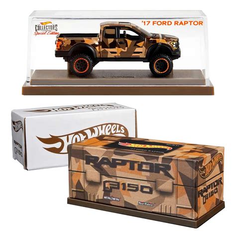 Masinuta De Colectie Hot Wheels Ford Raptor Rlc Red Line Club Desert Camo