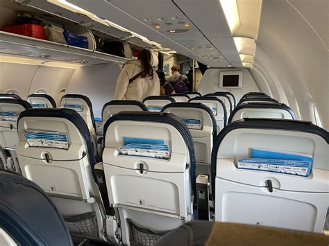 Air Transat A Bargain Price But Mixed PaxEx On YVR YUL Runway