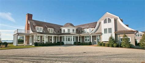 Celeb Estate Jennifer Lopez S New House In The Hamptons Hooked On Houses