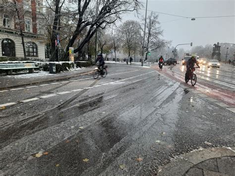 Winter Einbruch In M Nchen Heute Bilder Zeigen Schnee In Der Stadt