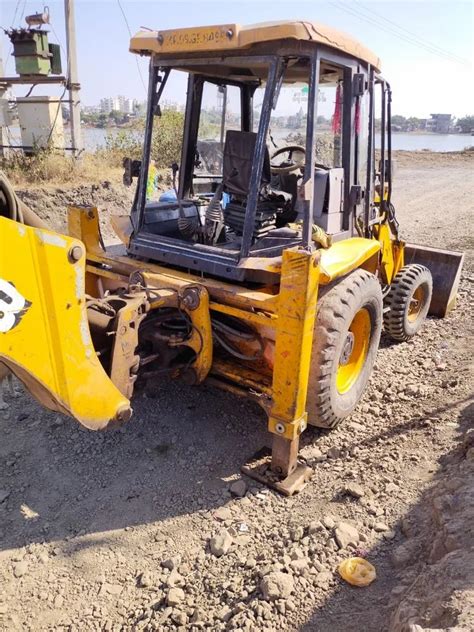 72 HP At 1800rpm JCB 3DX Backhoe Loader Machine Capacity 1800 Kg At