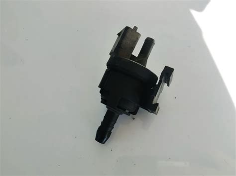 Used Vacuum Control Purge Valve Solenoid Valve Opel Zafira