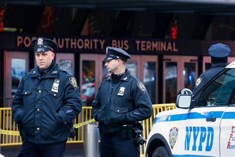 Times Square Area Explosion Live Updates Blast Reported In New Yorks