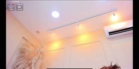 Busty Ebony Massive Tits Squirtshow