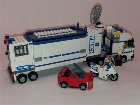 Lego Mobilna Jednostka Policji C Oficjalne