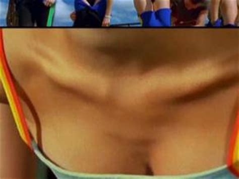 AMANDINE CHAUVEAU Nude AZNude