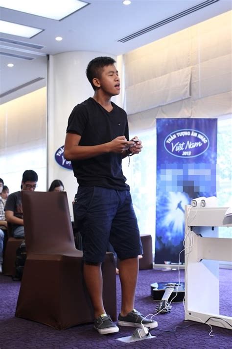 Hot boy 16 tuổi Vietnam Idol gây sốt