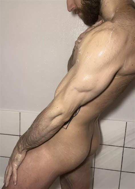 Still Standing Nudes CuteGuyButts NUDE PICS ORG