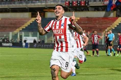 Playoff Il Taranto Cede Al Vicenza Benevento Pari Colpo Esterno