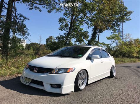 Honda Civic Si With X Enkei Rpf And Ohtsu X On Coilovers