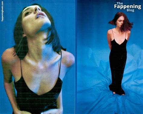 Charlotte Lawrence Charlotteslawrence Nude OnlyFans Leaks Fappening Page FappeningBook