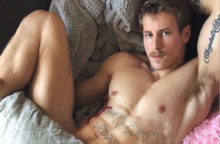 Fucking Hot Alec Nysten Daily Squirt