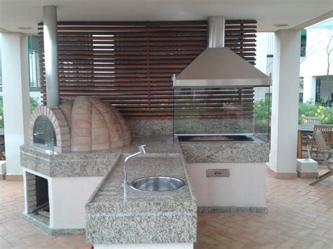 Churrasqueira E Forno De Pizza Em Tijolo Show De Telhas Materiais