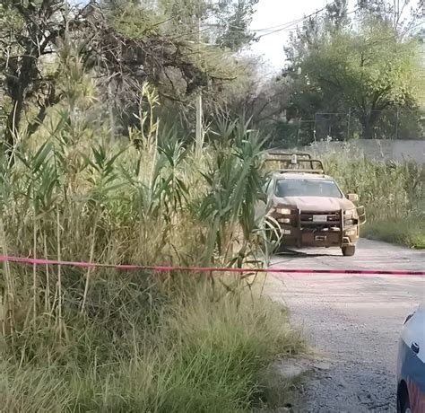 La Jornada Hallan 9 cuerpos en carretera de San Juan del Río Querétaro