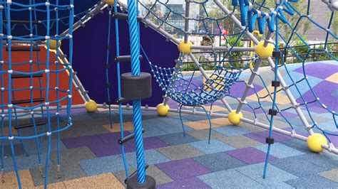 See the first photos of Manhattan’s newest playground at Hudson Yards!