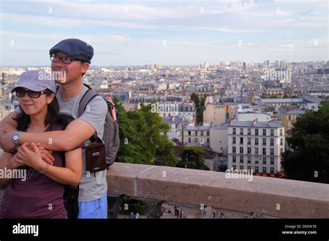 La Basilique Du Sacre Coeur A Paris Hi Res Stock Photography And Images