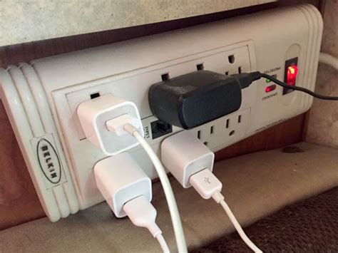 Do Rv Outlets Work On Battery Power