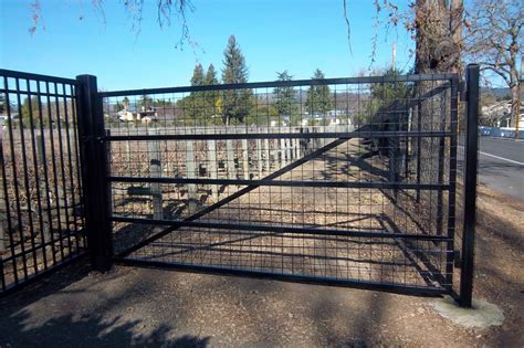 Security Panel Driveway Gates Arbor Fence Inc A Diamond Certified