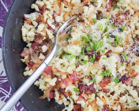 Spätzle mit Bacon und karamellisierten Zwiebeln Rezepte