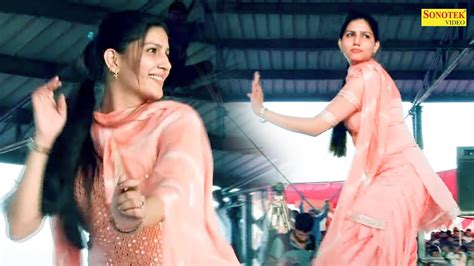 Sapna Dance English Medium I Sapna Chaudhary I Sapna Live