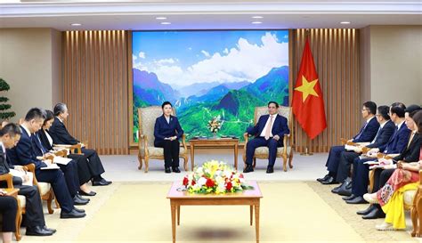 Prime Minister Pham Minh Chinh Receives Chinese Minister Of Justice Ha