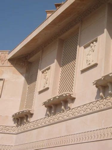 Pink Sandstone Work Temple Construction Service At Rs Cubic Feet