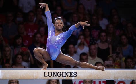 Simone Biles La Ginnasta Pi Premiata Della Storia Vogue Italia